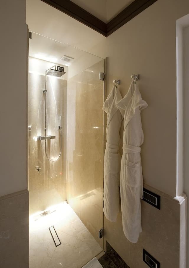Luxury Penthouse, Multiple Beds