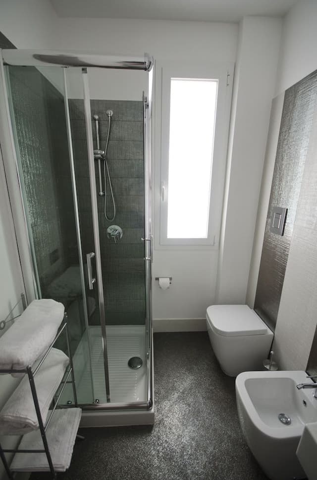 Standard Double or Twin Room, 1 Double or 2 Twin Beds, Private Bathroom