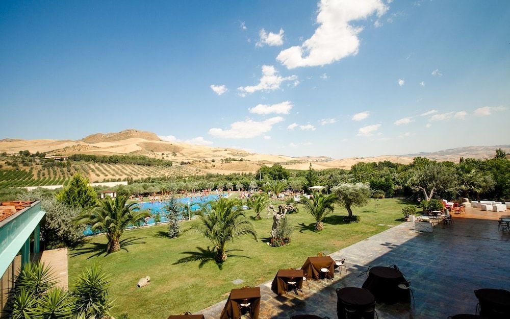 Hotel Villa Giatra1