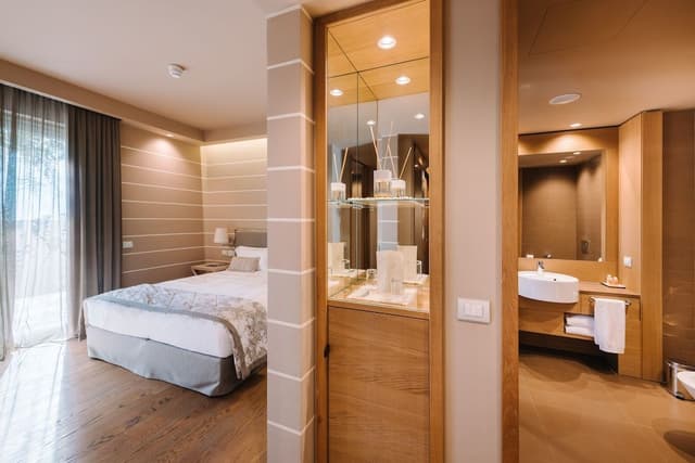 Double Room Single Use