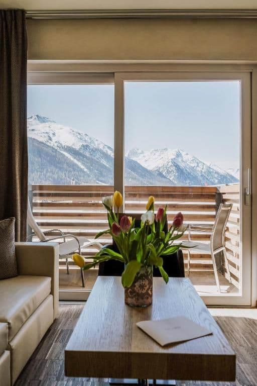 Double Room with Mountain View