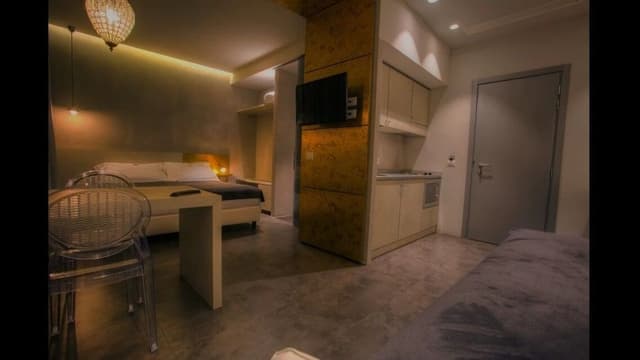 Studio Suite, Sea View