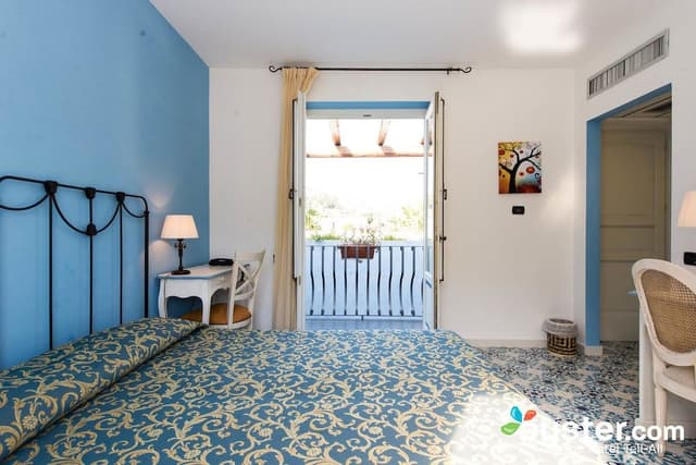Standard Double Room, Garden View