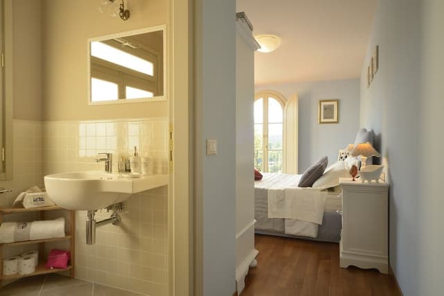 Family Condo, Terrace, Mountain View