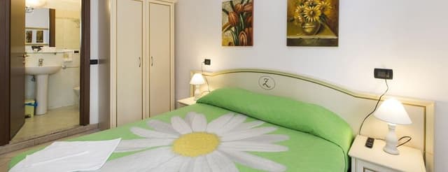 Double Room (Small)