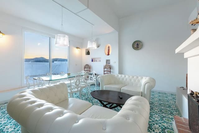 Panoramic Penthouse, 4 Bedrooms, Sea View