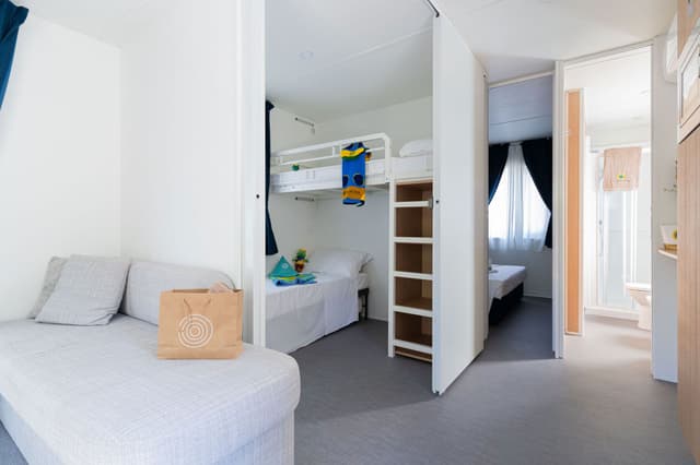 Lodge Deluxe