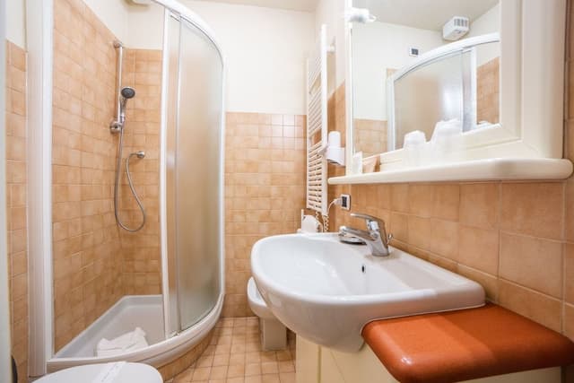 Deluxe Room (J3)
