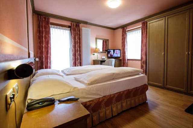 Standard Double or Twin Room, 1 Double or 2 Twin Beds, Balcony