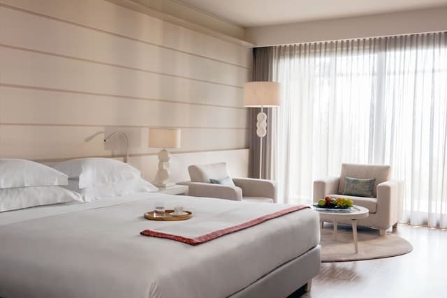 Junior Suite, Terrace, Lake View (Prestige)