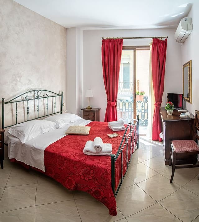 Double Room Single Use, Balcony