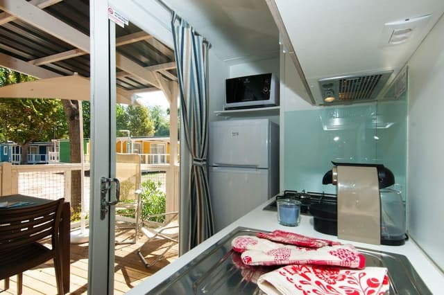 Deluxe Mobile Home, 3 Bedrooms, Garden View (Pet Friendly)