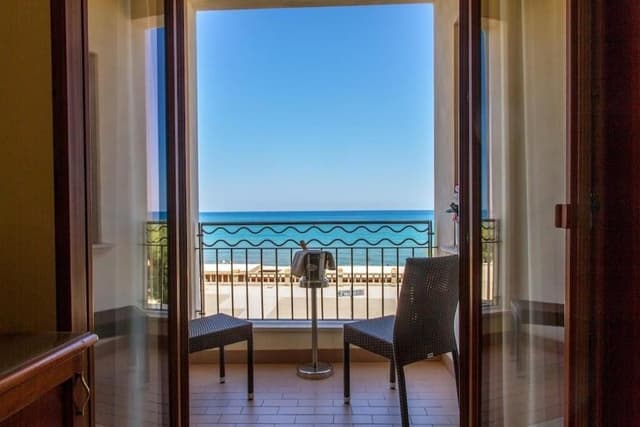 Double or Twin Room, Sea View
