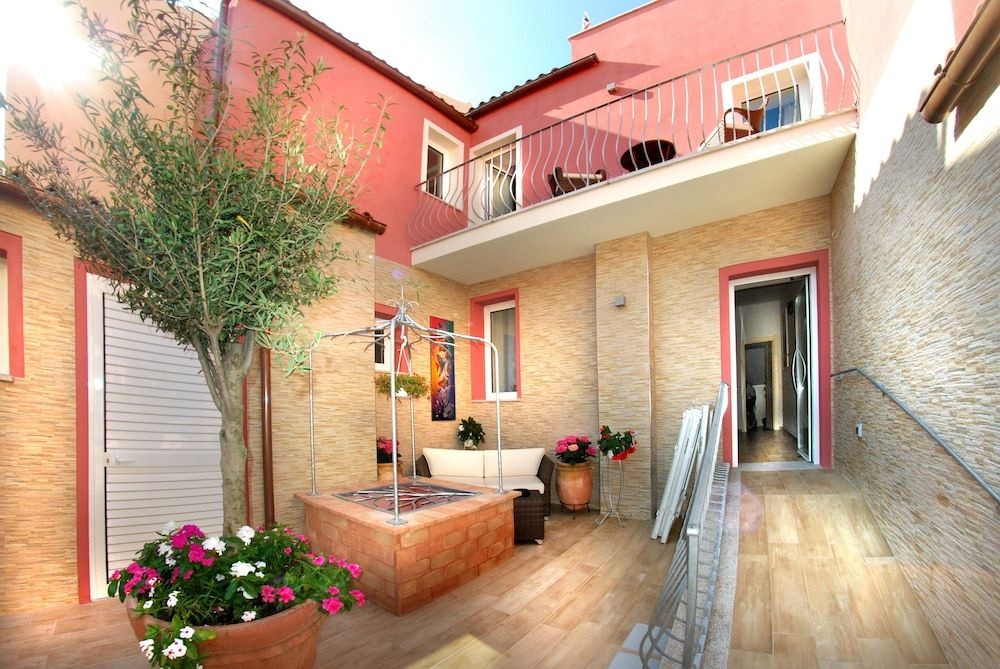 Grindi Suite1