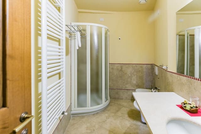 Classic Triple Room, Private Bathroom, Garden View