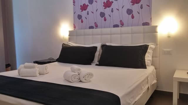 Suite, 1 Queen Bed
