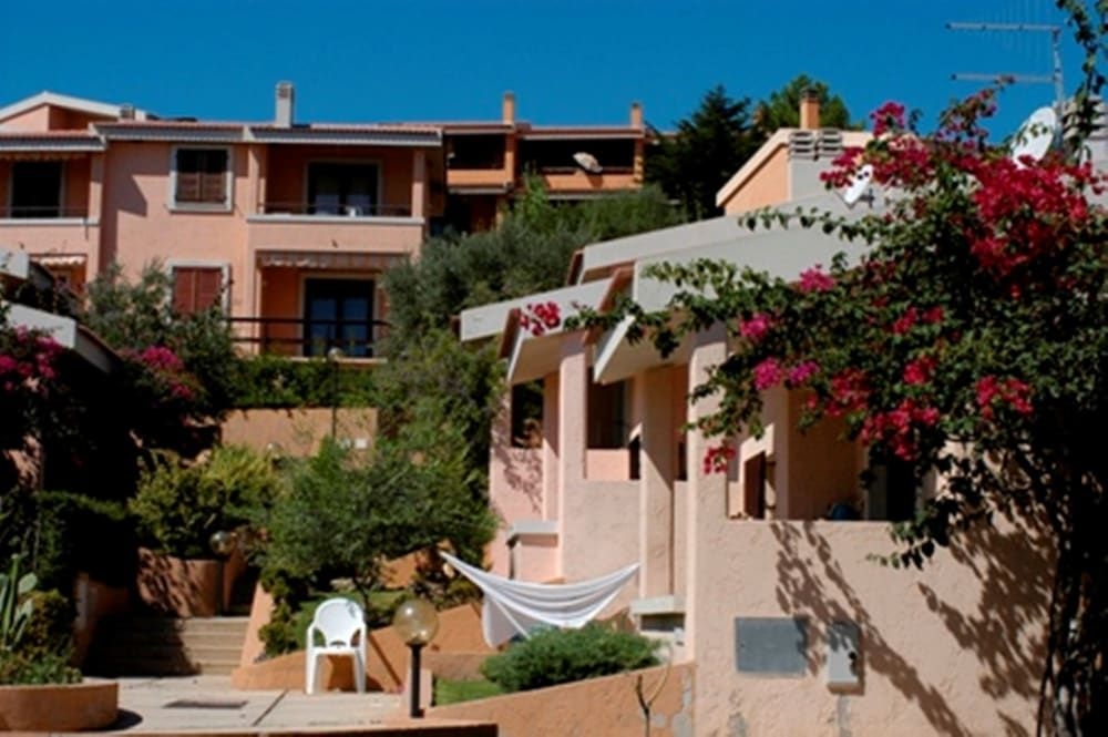 Il Borgo di Porto Corallo3
