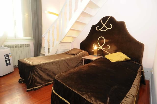 Apartment, 2 Bedrooms, Kitchenette (Large - via Borgognissanti 33)