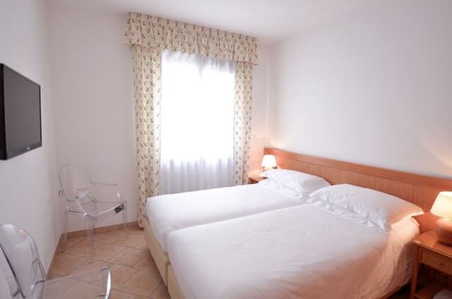Superior Apartment, 2 Bedrooms, 2 Bathrooms