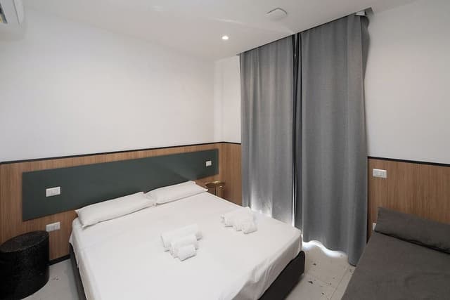 Panoramic Room
