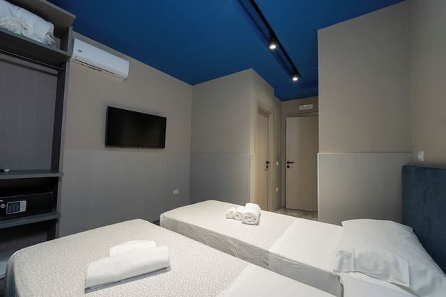 Economy Twin Room