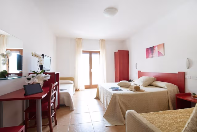 Quadruple Room, Balcony