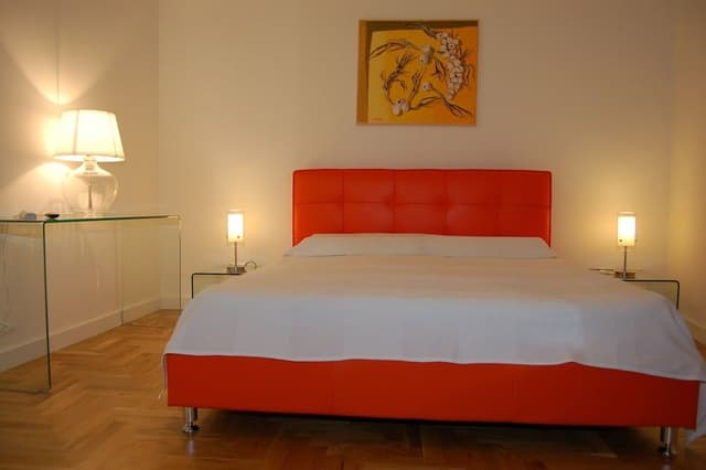 Single Room, Private Bathroom