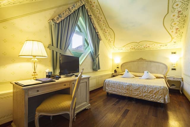 Classic Room