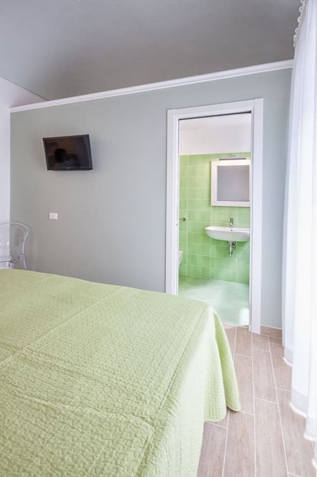 Standard Double Room, Ground Floor
