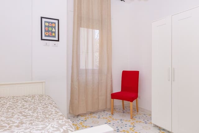City Apartment, 2 Bedrooms, Balcony, Garden View (Via Parsano 6 B)