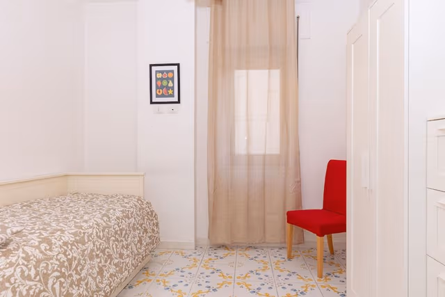 City Apartment, 2 Bedrooms, Balcony, Garden View (Via Parsano 6 B)