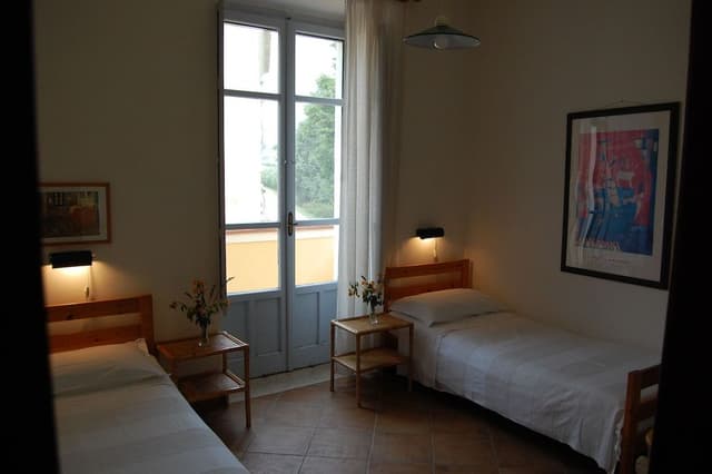 Basic Apartment, 2 Bedrooms, Kitchen, Courtyard Area