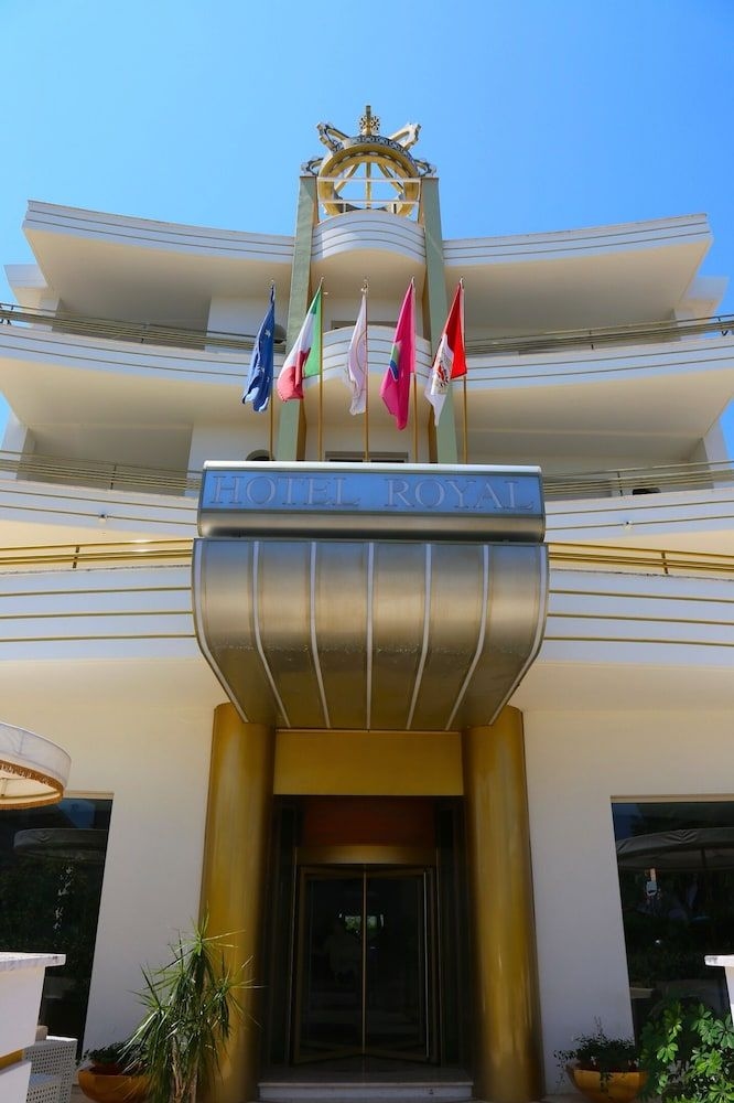 Hotel Royal2