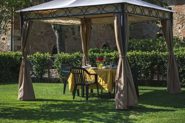 Superior Apartment, 2 Bedrooms, Garden View (Giraffa)