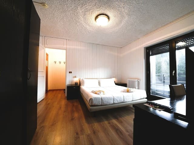 Classic Double or Twin Room