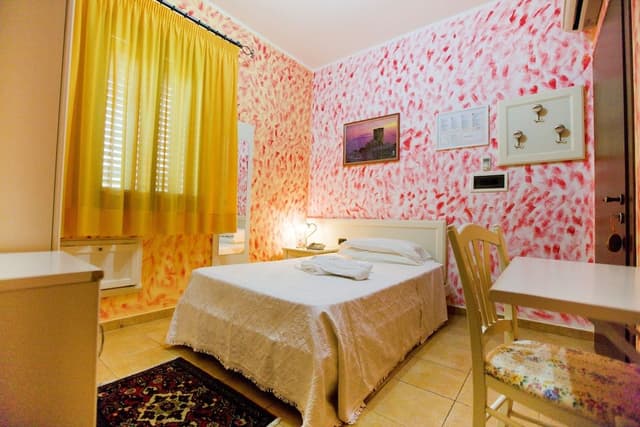 Double Room Single Use