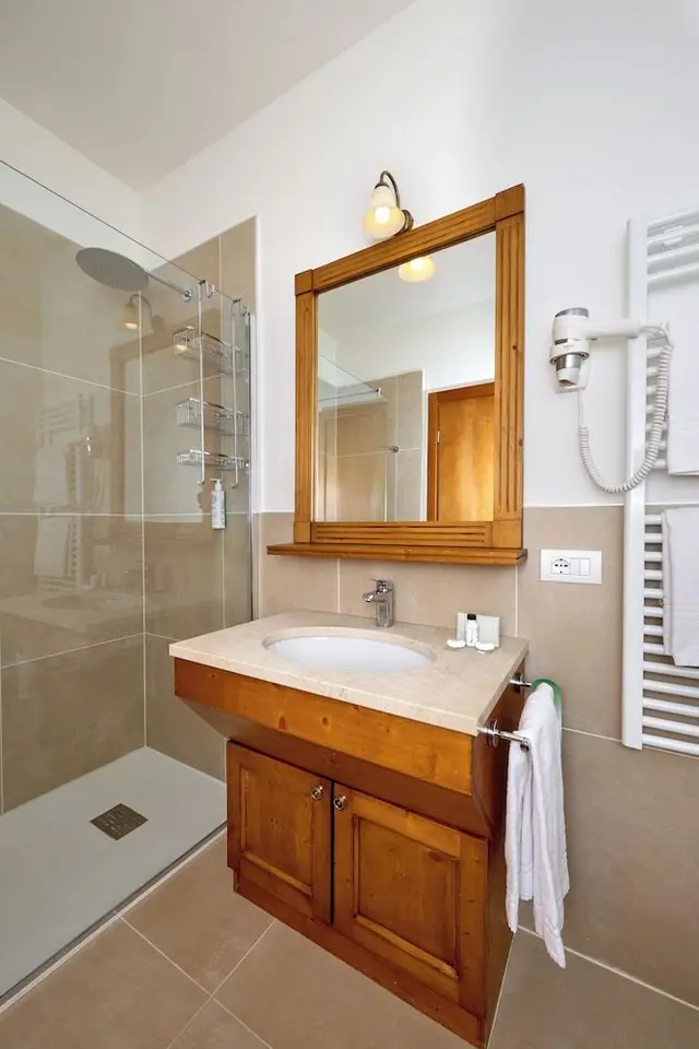 Superior Room, Lake View