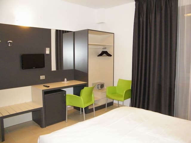 Double Room Single Use