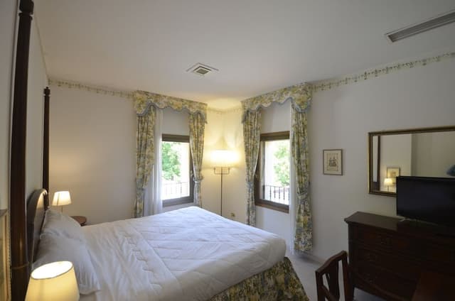Classic Double or Twin Room