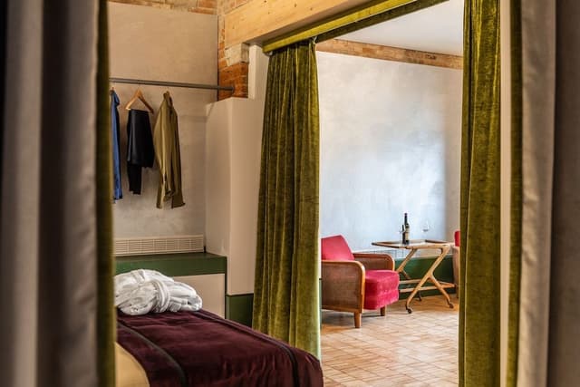 Apartment on the Grand Canal