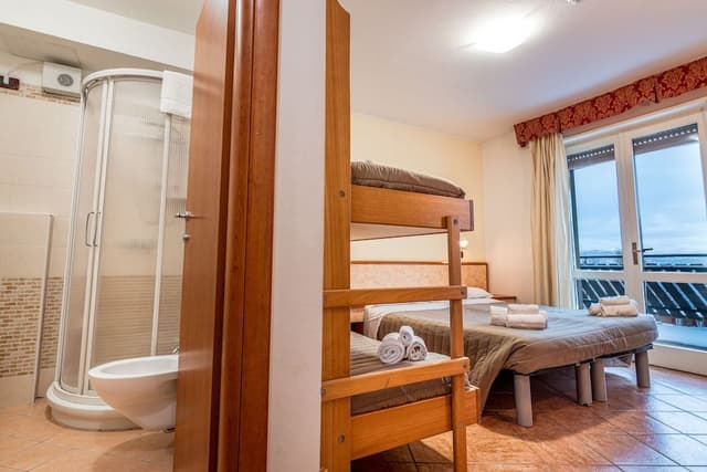 Comfort Quadruple Room