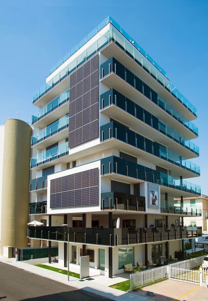 HOTEL ROSSINI1