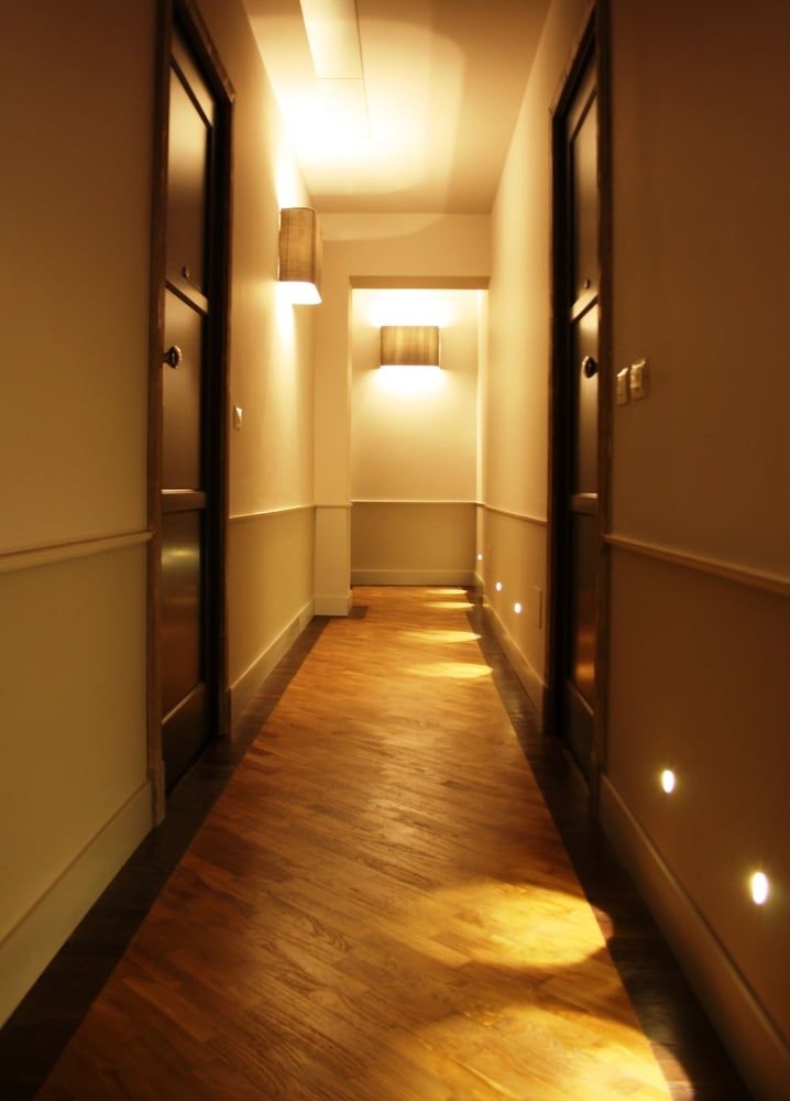 Ferrini Home4