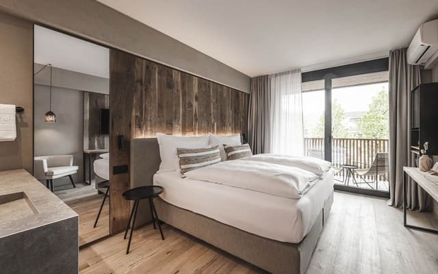Comfort Double Room, Balcony