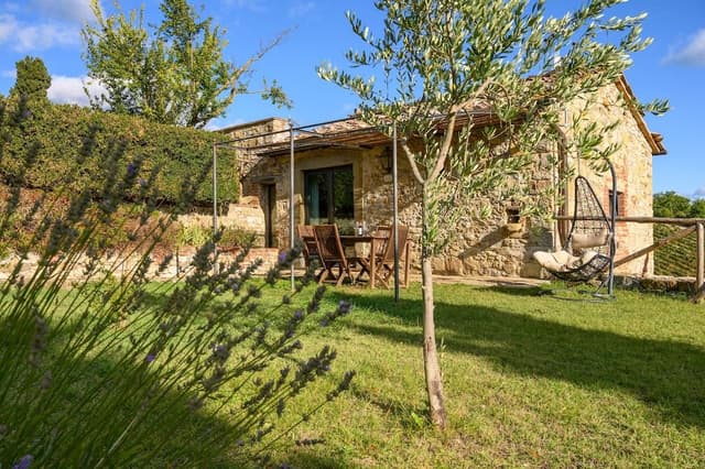 Duplex, 1 Bedroom, Patio