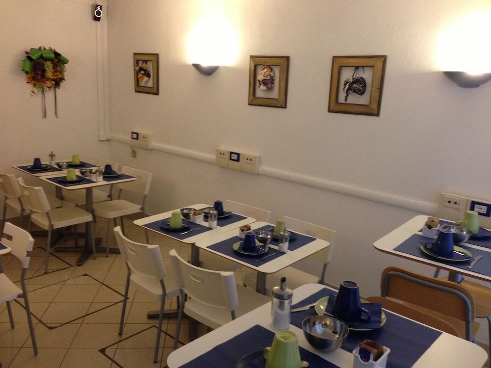 Hotel Caprera0