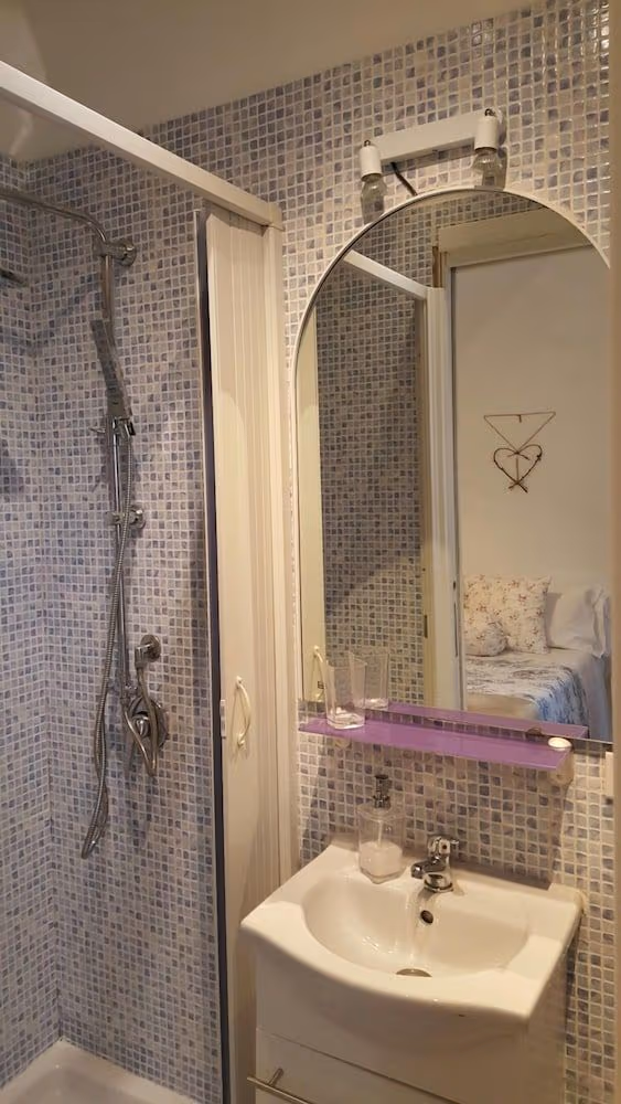 Standard Double Room, Private Bathroom