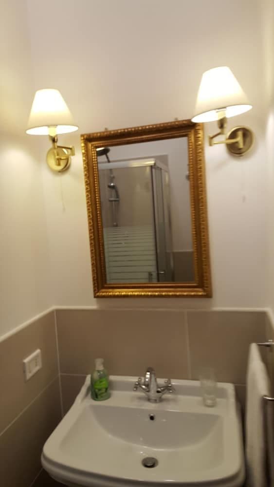 Standard Double or Twin Room, Private Bathroom