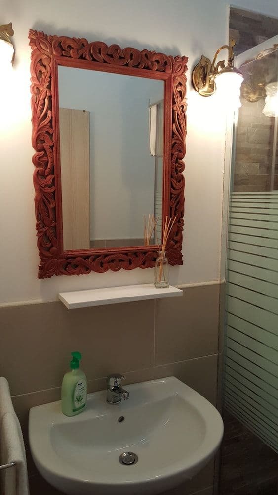 Superior Room, Private Bathroom