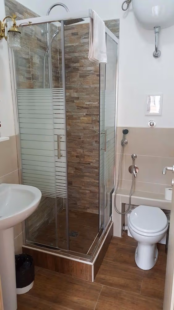 Superior Room, Private Bathroom